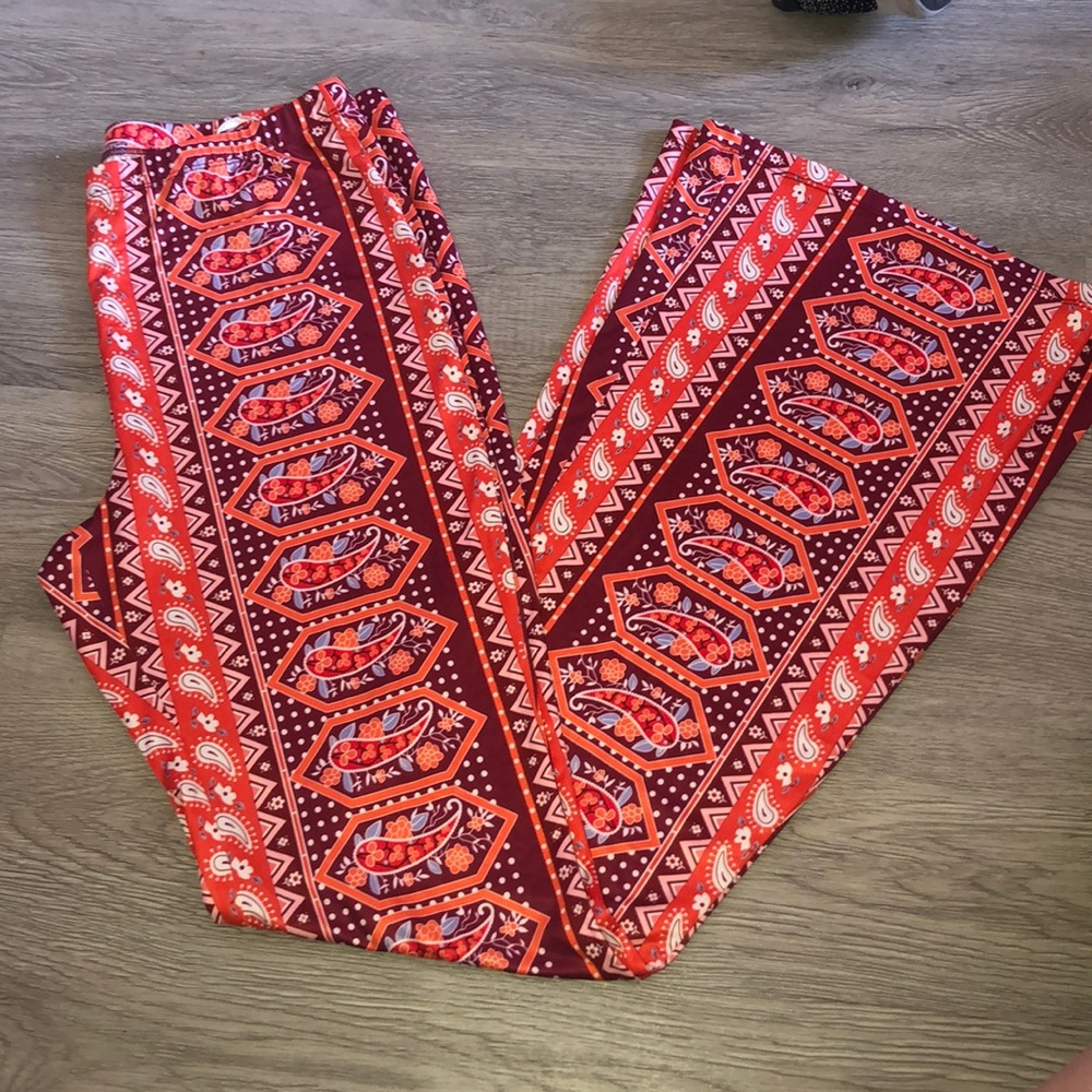 Being paisley flare pants nwot